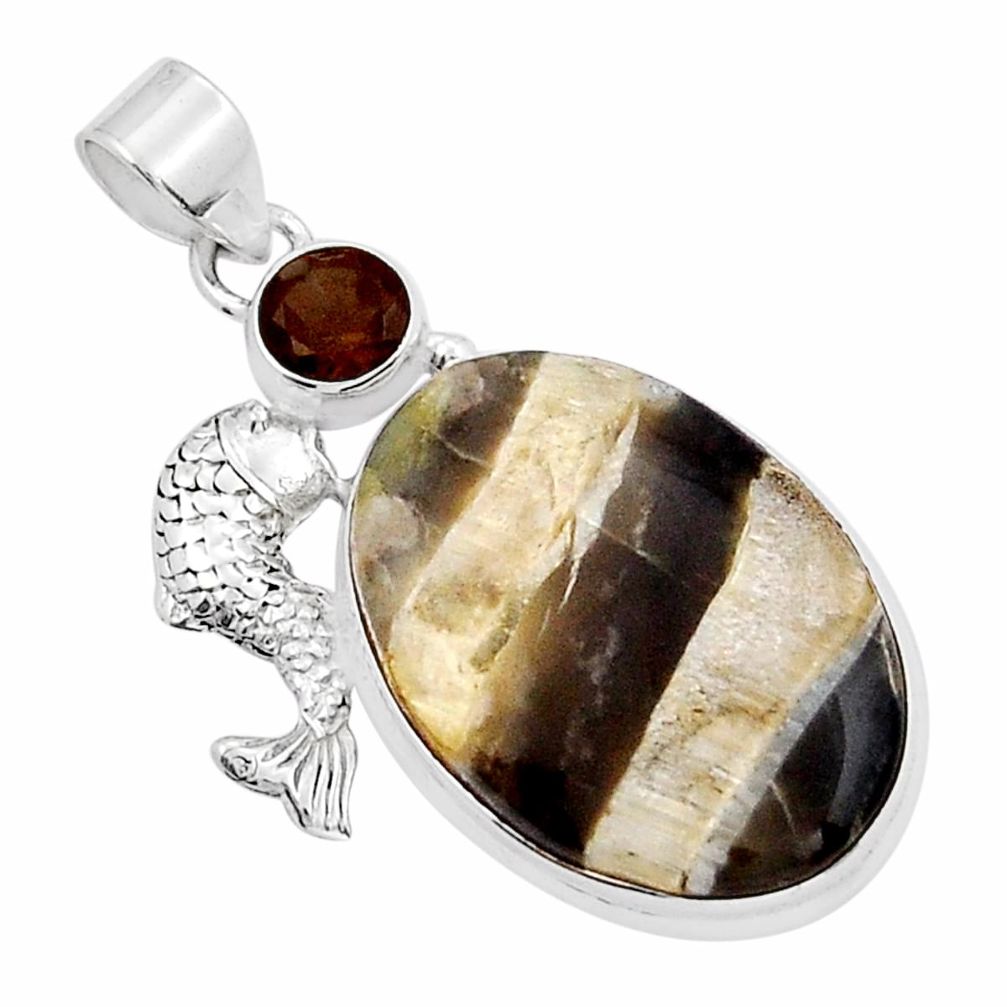 22.75cts natural black banded oil shale smoky topaz silver fish pendant y21529
