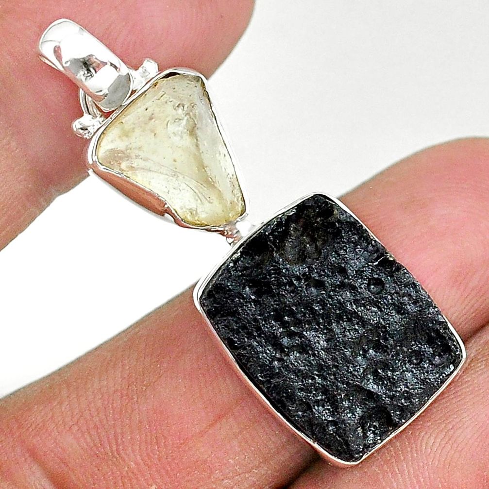 15.08cts natural black libyan desert glass tektite 925 silver pendant t14221