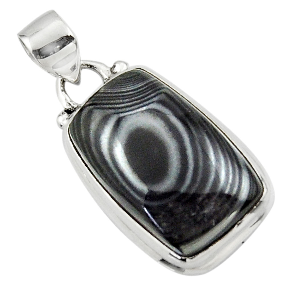 14.42cts natural black psilomelane (crown of silver) 925 silver pendant r46365