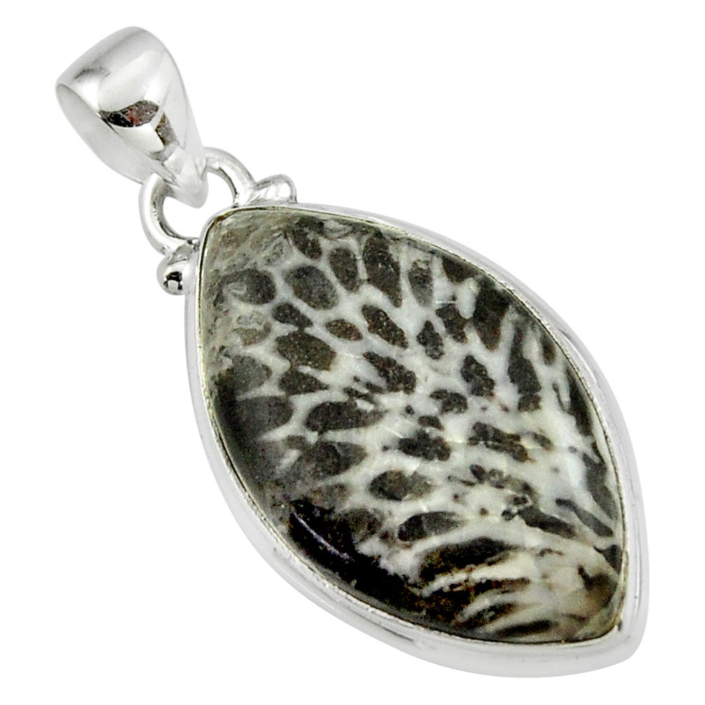 14.90cts natural black stingray coral from alaska 925 silver pendant r46133