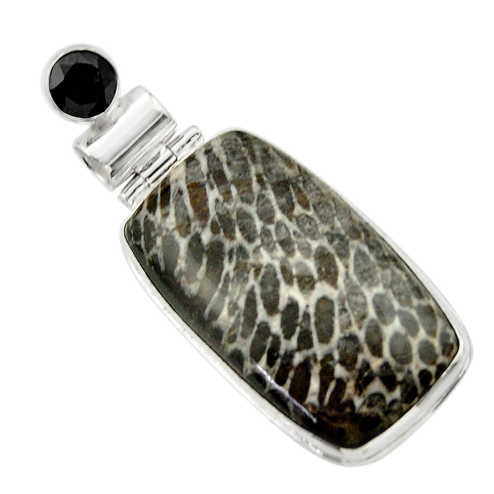 25.57cts natural black stingray coral from alaska onyx 925 silver pendant r32102