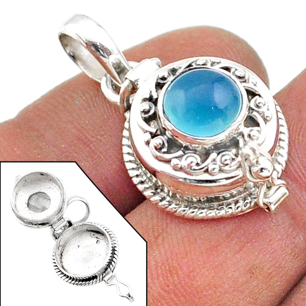 3.08cts natural blue chalcedony 925 sterling silver poison box pendant t73634
