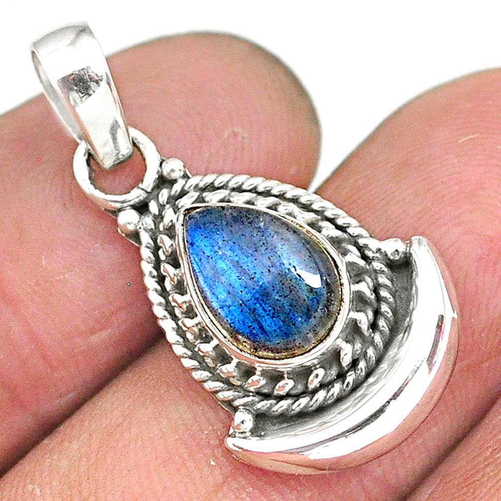 2.67cts natural blue labradorite 925 sterling silver moon pendant jewelry r89620