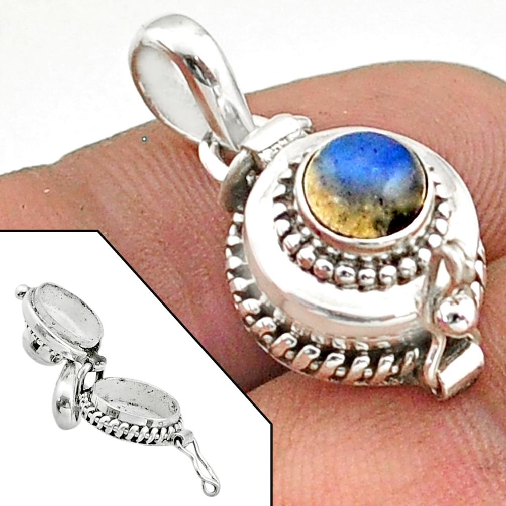 1.05cts natural blue labradorite 925 sterling silver poison box pendant t73535