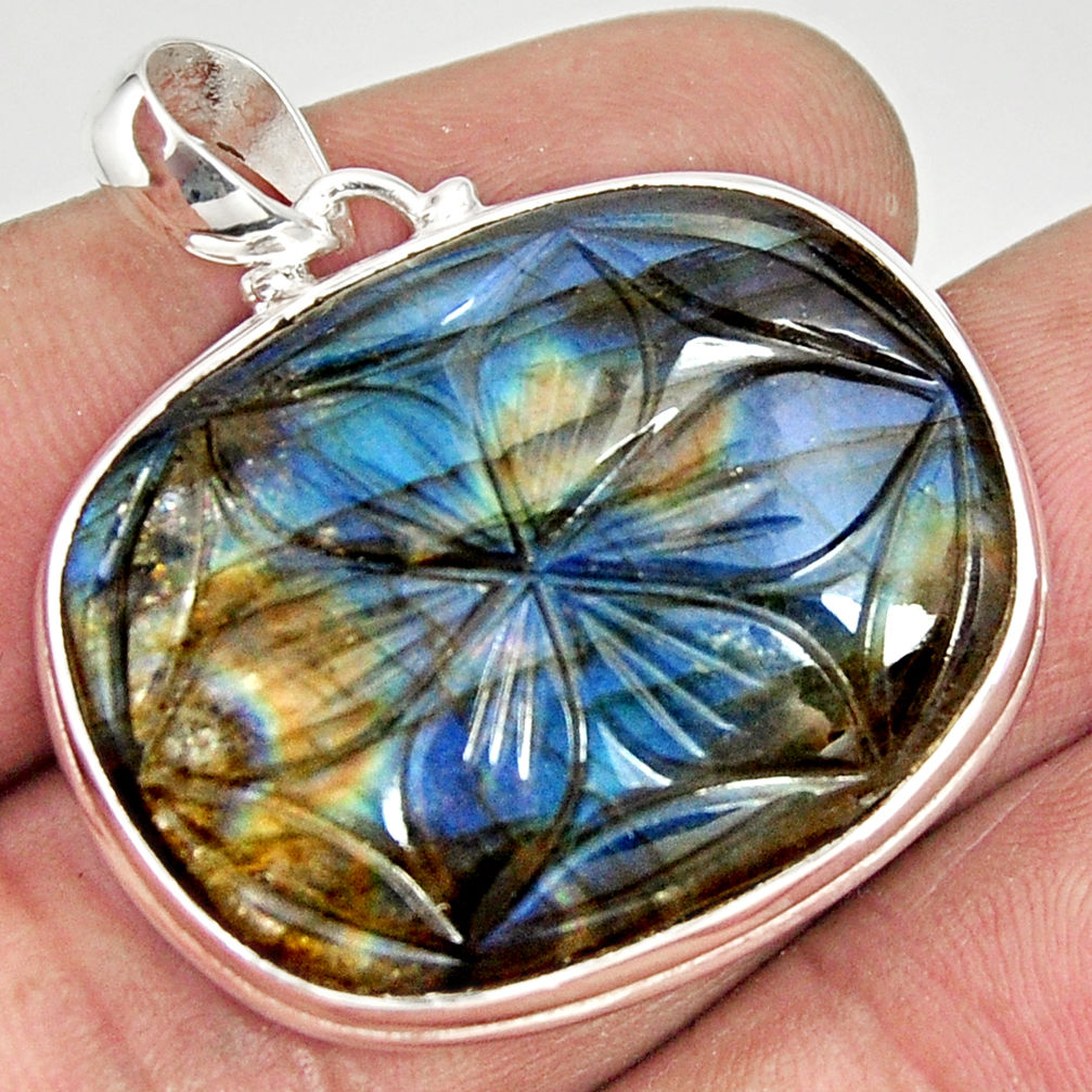 33.68cts natural blue labradorite carving 925 sterling silver pendant r26423
