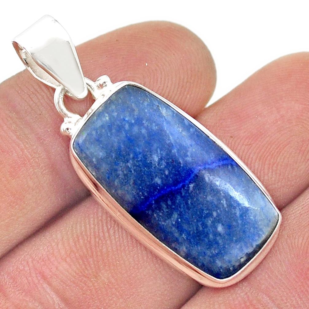 15.82cts natural blue quartz palm stone 925 sterling silver pendant d48658