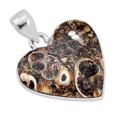 10.30cts natural brown turritella fossil snail agate heart silver pendant y77710