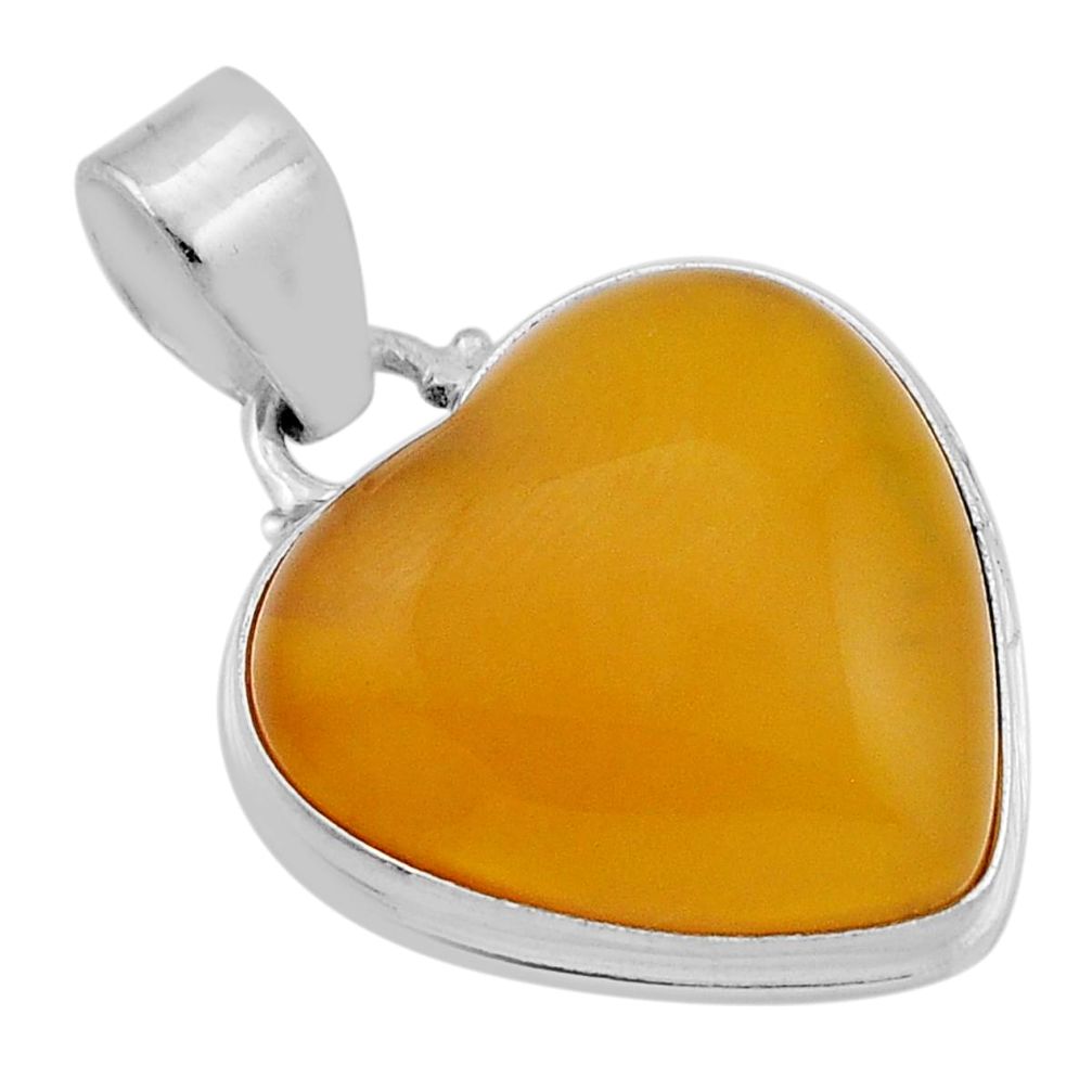 11.97cts natural green amber from colombia heart shape 925 silver pendant n45602