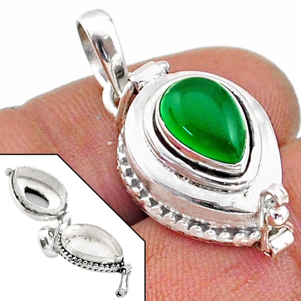 2.52cts natural green chalcedony 925 sterling silver poison box pendant t73602