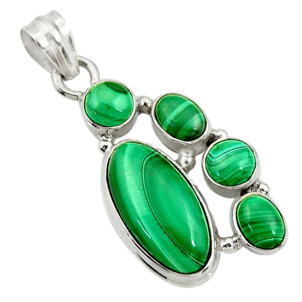 11.95cts natural green malachite (pilot's stone) 925 silver pendant d42771