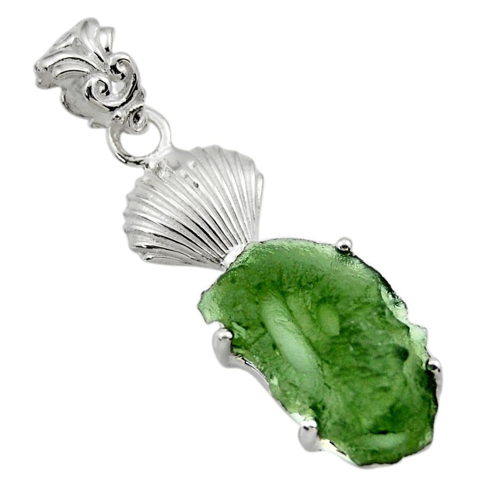 9.18cts natural green moldavite (genuine czech) 925 silver pendant r29398