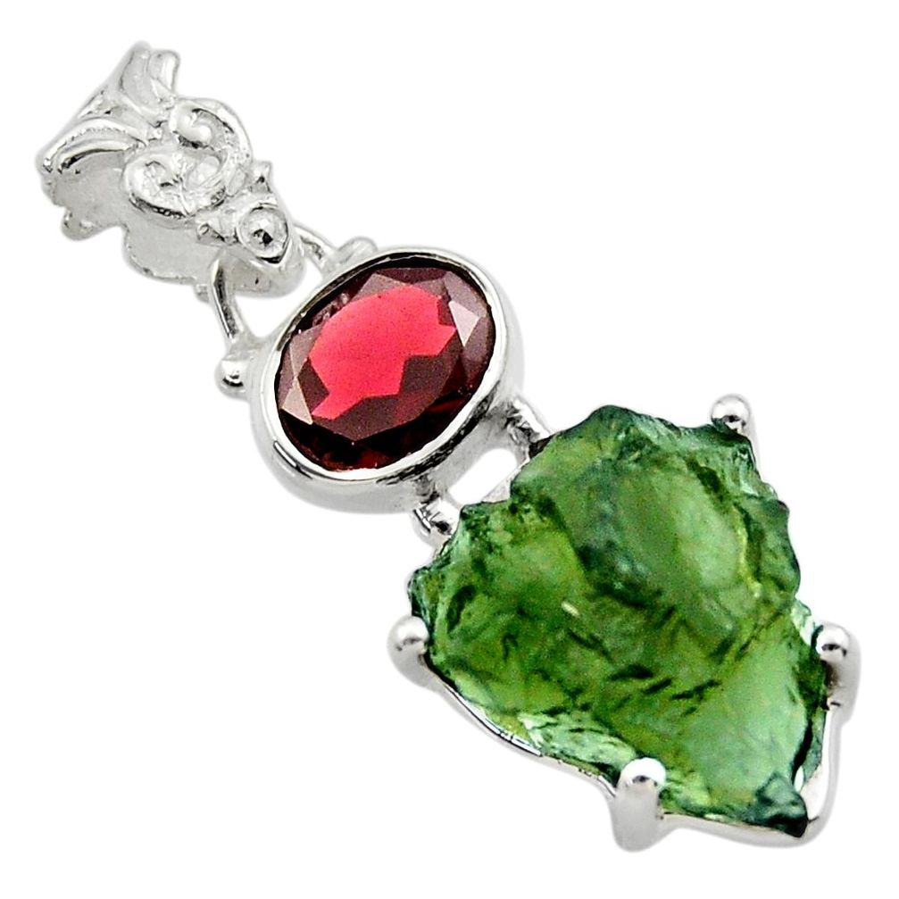 11.25cts natural green moldavite (genuine czech) 925 silver pendant r29422