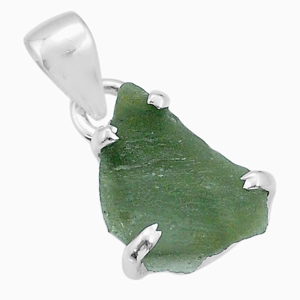 5.25cts natural green moldavite (genuine czech) fancy 925 silver pendant u78184