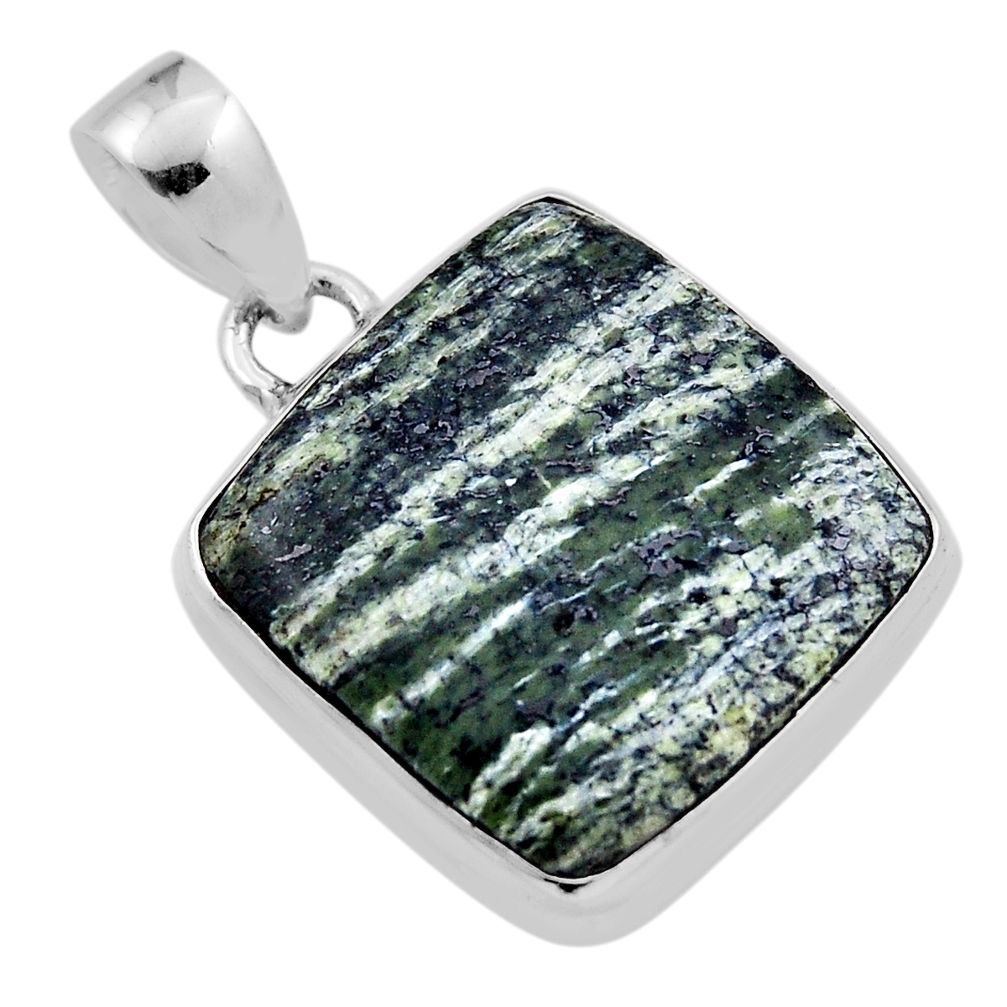 17.86cts natural green seraphinite (russian) 925 sterling silver pendant n35021