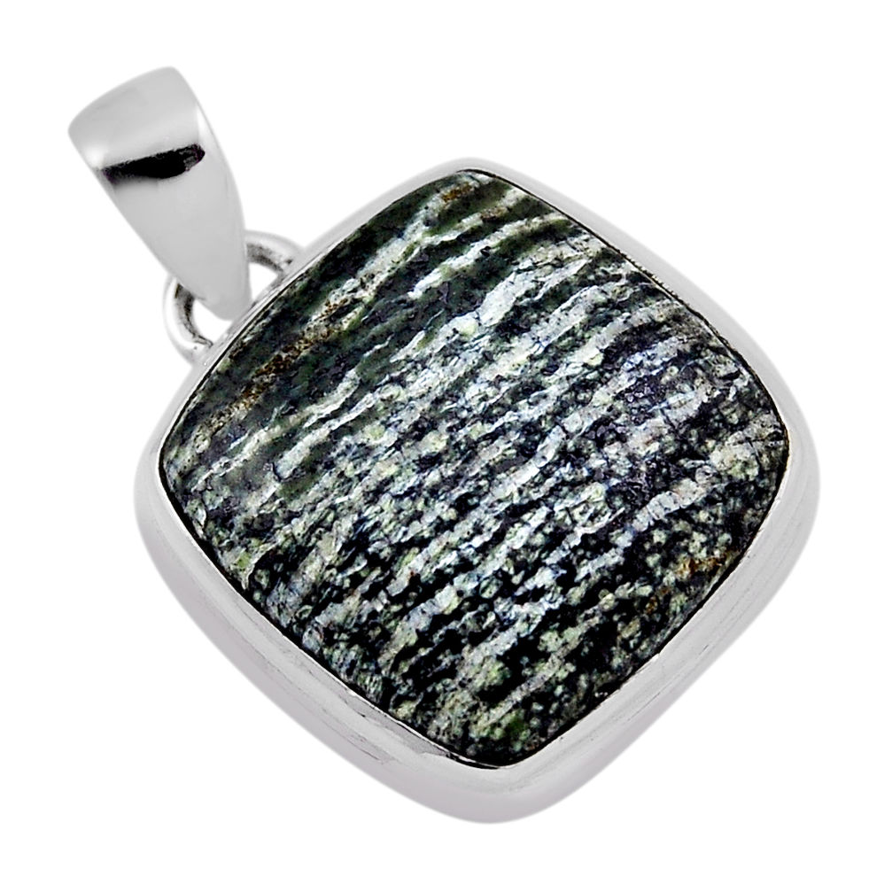 15.67cts natural green seraphinite (russian) 925 sterling silver pendant n35061