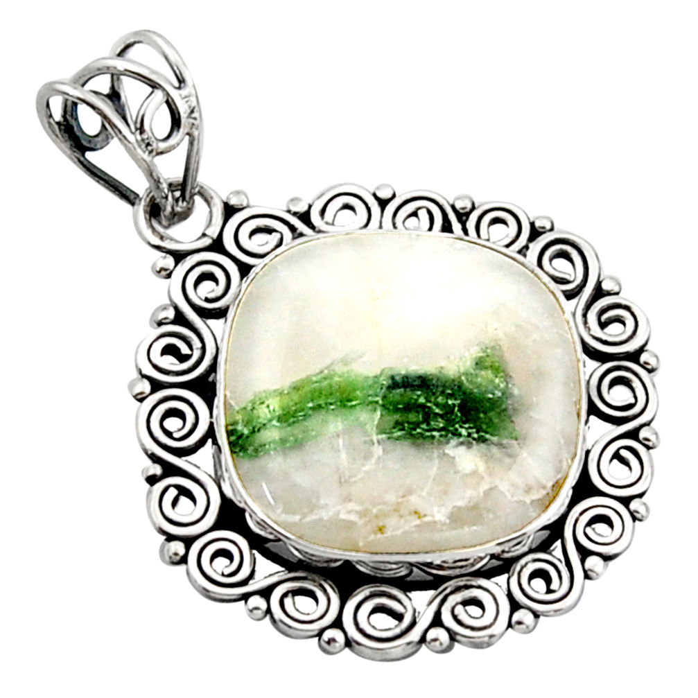 15.29cts natural green tourmaline in quartz 925 sterling silver pendant d46617