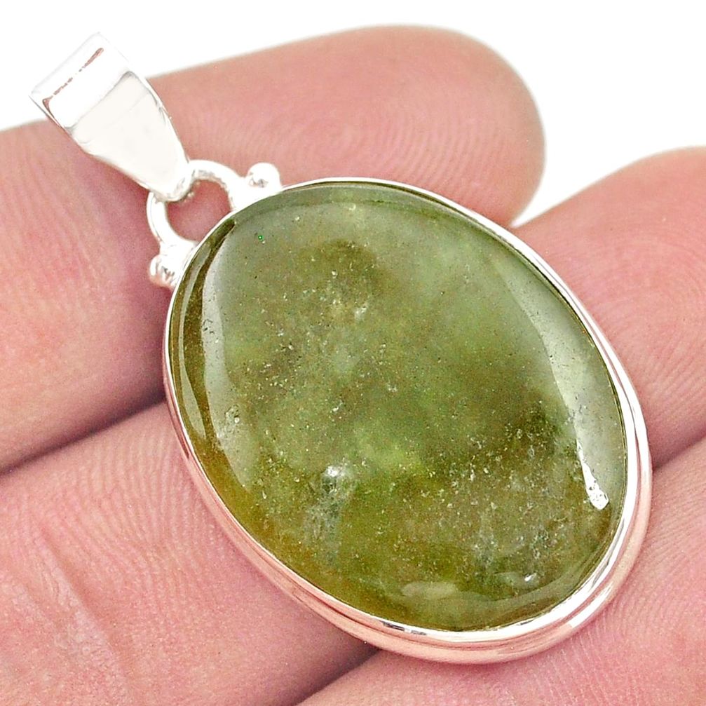 25.89cts natural green vasonite 925 sterling silver pendant jewelry d48648