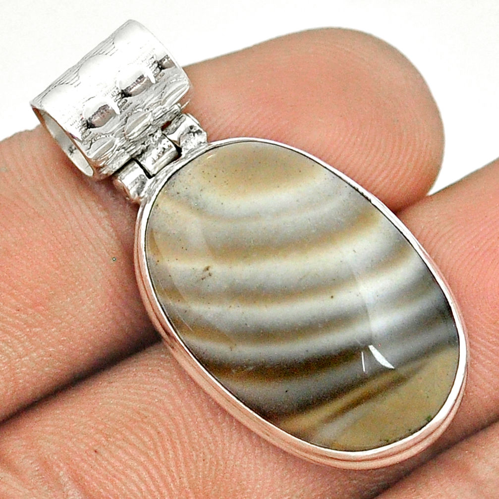 16.18cts natural grey striped flint ohio 925 sterling silver pendant u22047