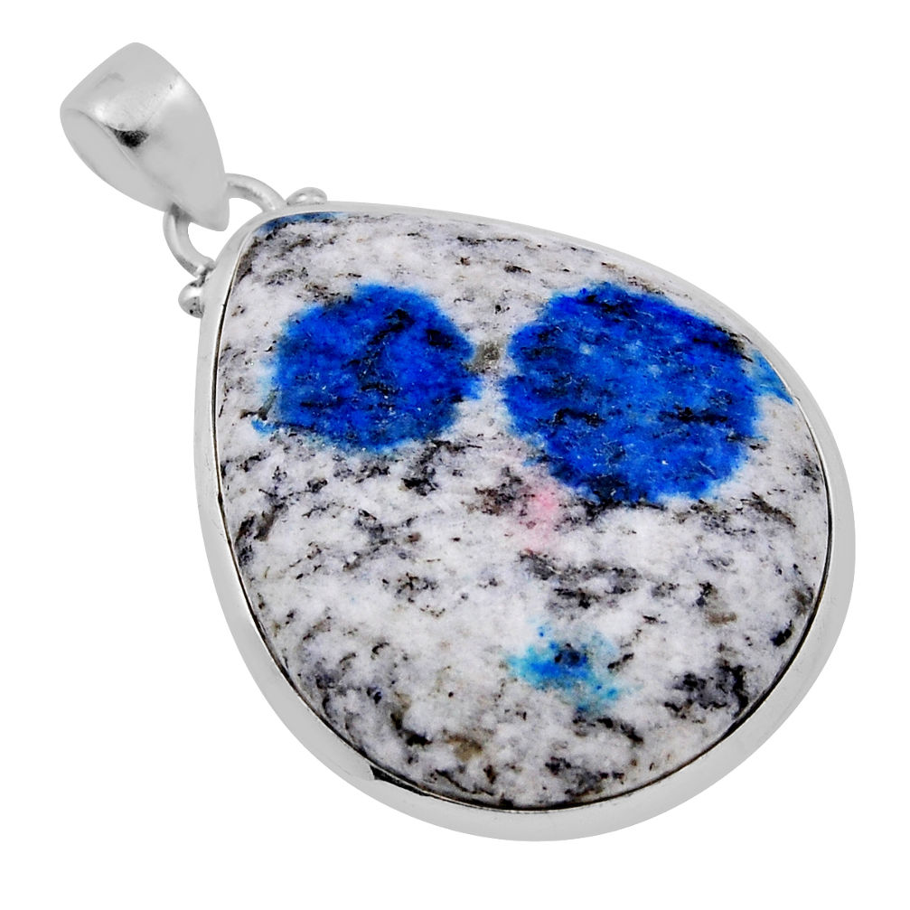 27.52cts natural k2 blue (azurite in quartz) 925 sterling silver pendant n30894