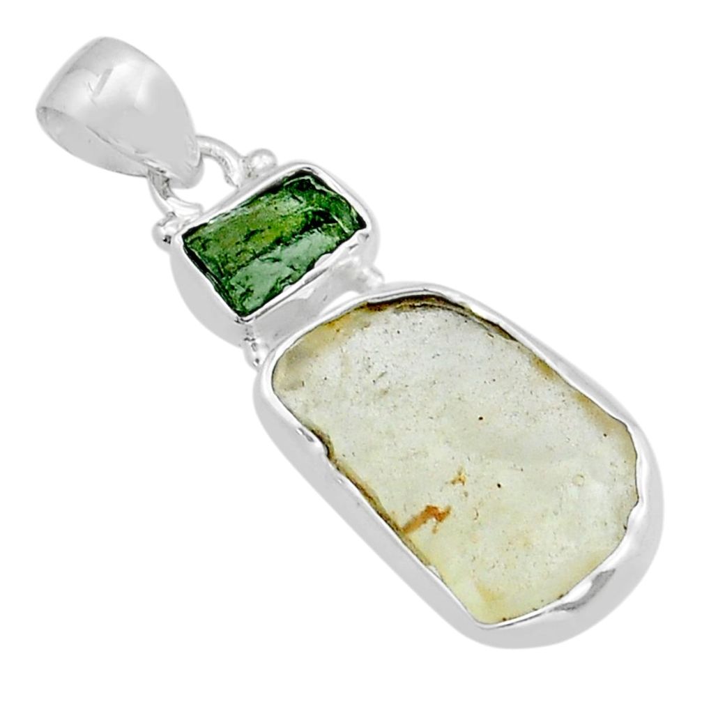 9.75cts natural libyan desert glass fancy moldavite 925 silver pendant u91504