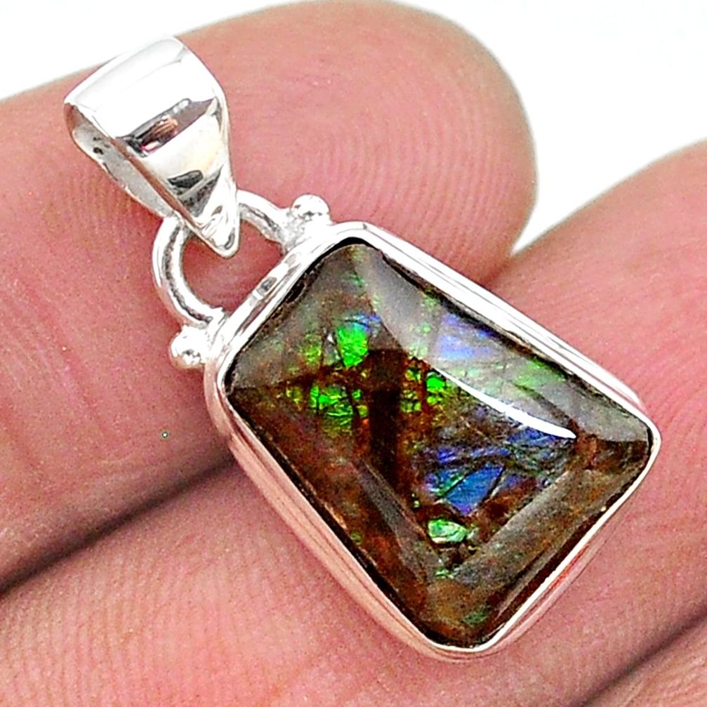 7.59cts natural multi color ammolite (canadian) 925 silver pendant t18945