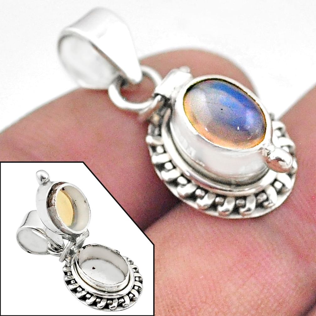 2.97cts natural multi color ethiopian opal 925 silver poison box pendant t45403