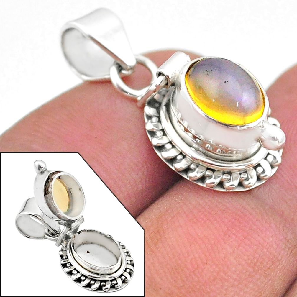 3.12cts natural multi color ethiopian opal 925 silver poison box pendant t45426