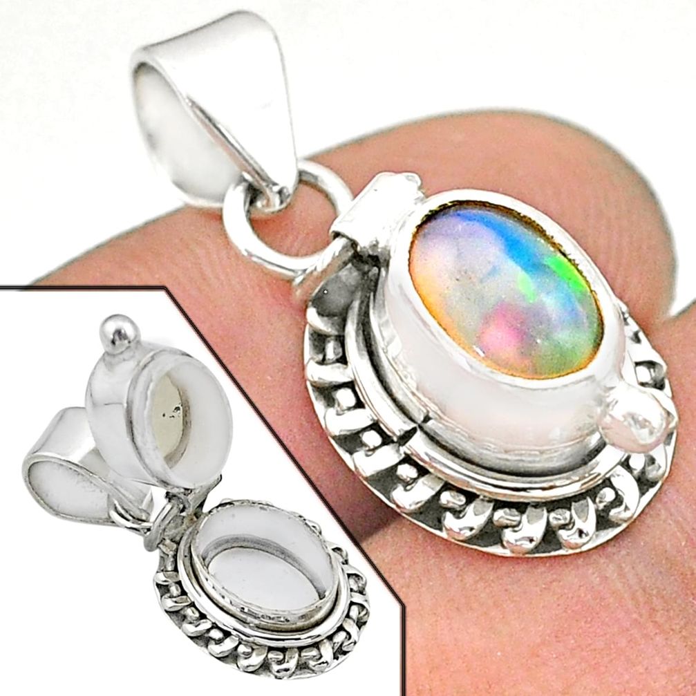 2.97cts natural multi color ethiopian opal 925 silver poison box pendant t45555