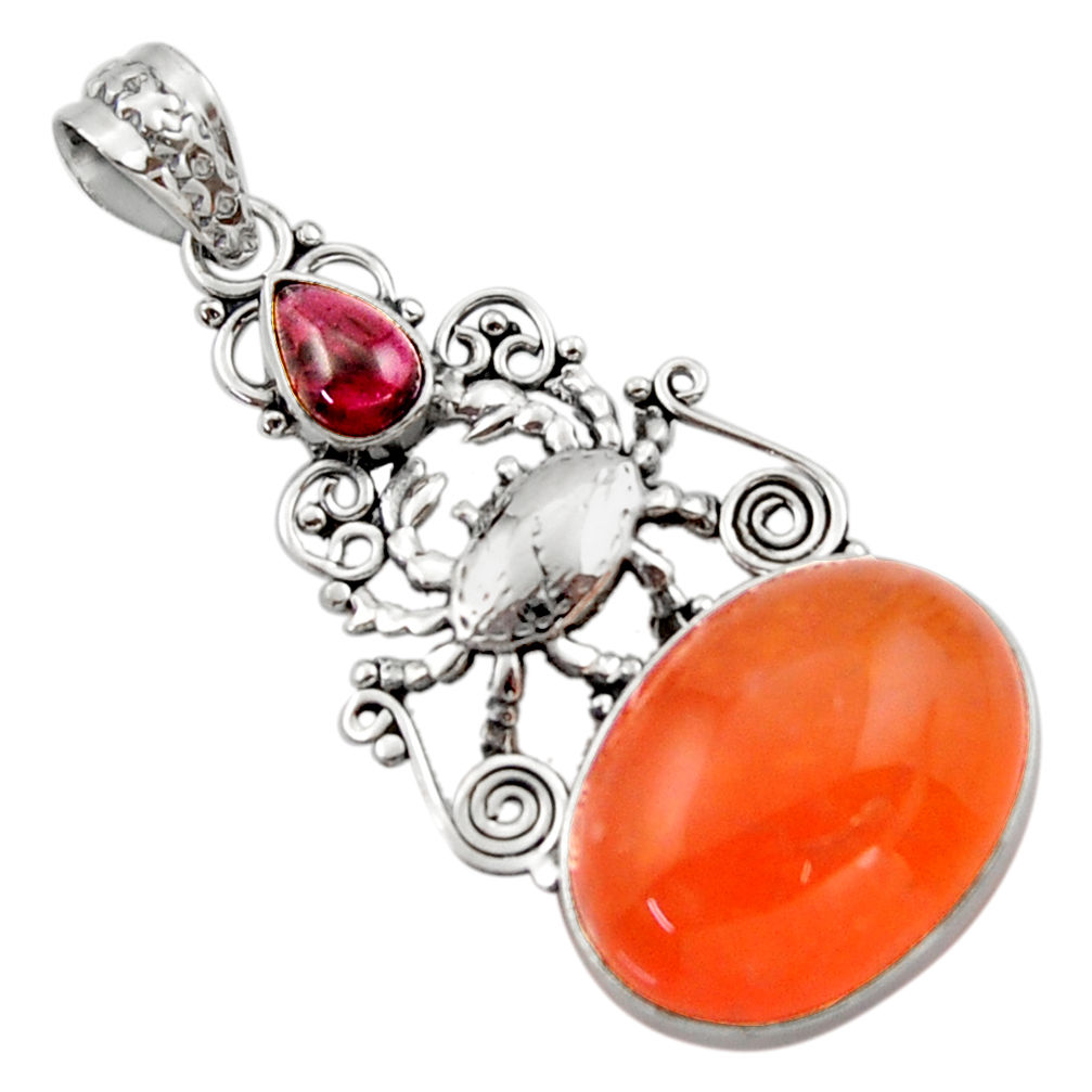 16.89cts natural orange cornelian (carnelian) 925 silver crab pendant d46697