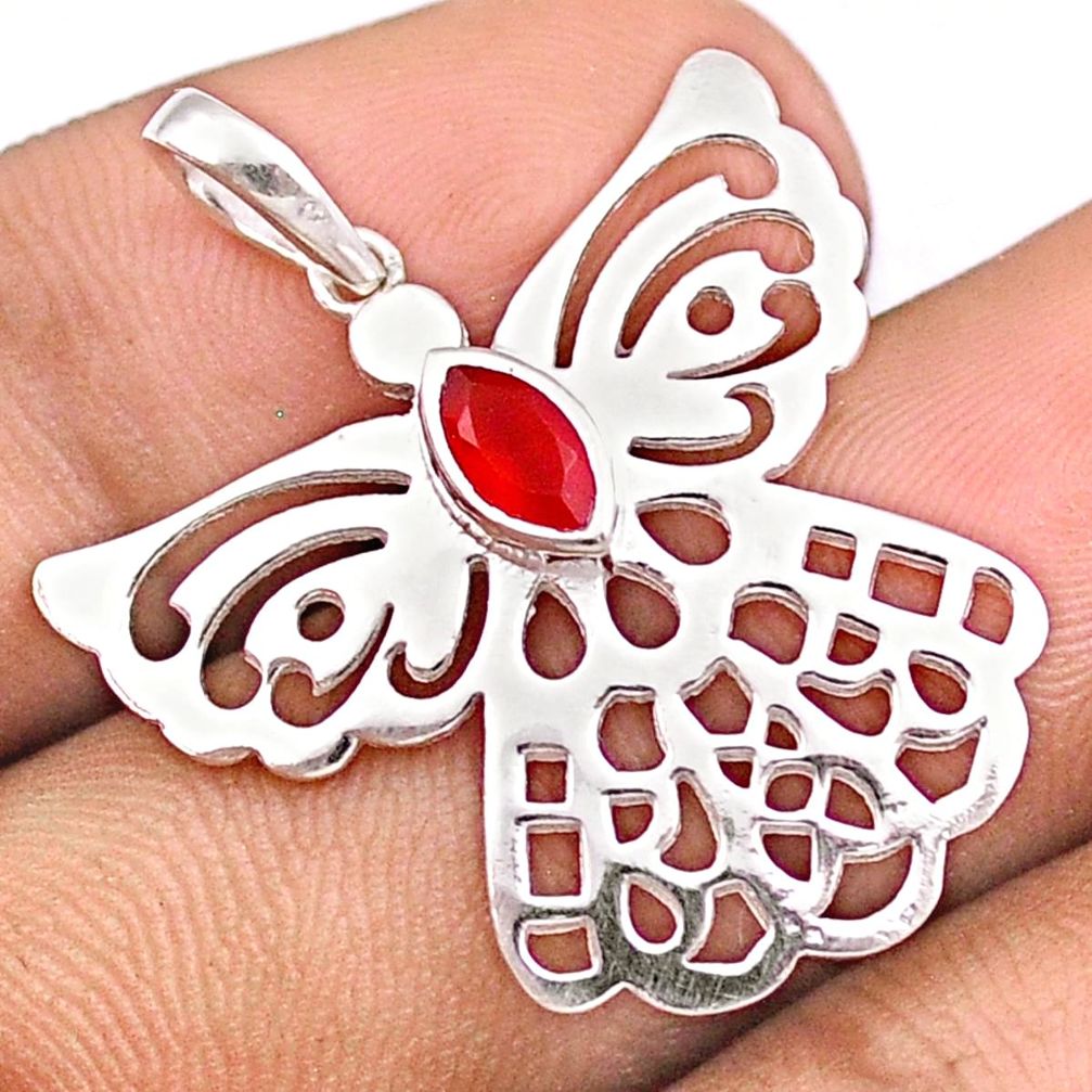 0.39cts natural orange cornelian (carnelian) 925 silver dragonfly pendant u17534