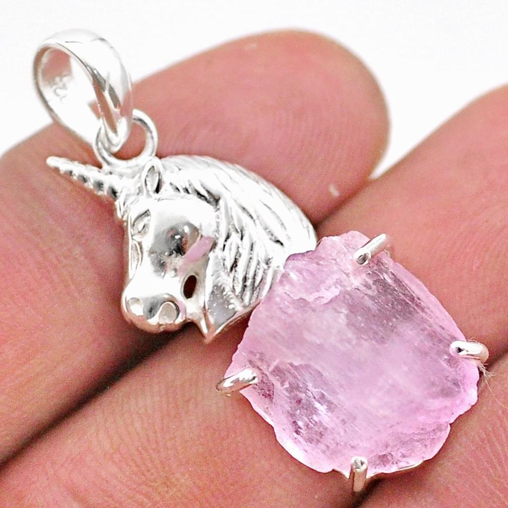 15.93cts natural pink kunzite raw 925 sterling silver horse pendant t48411