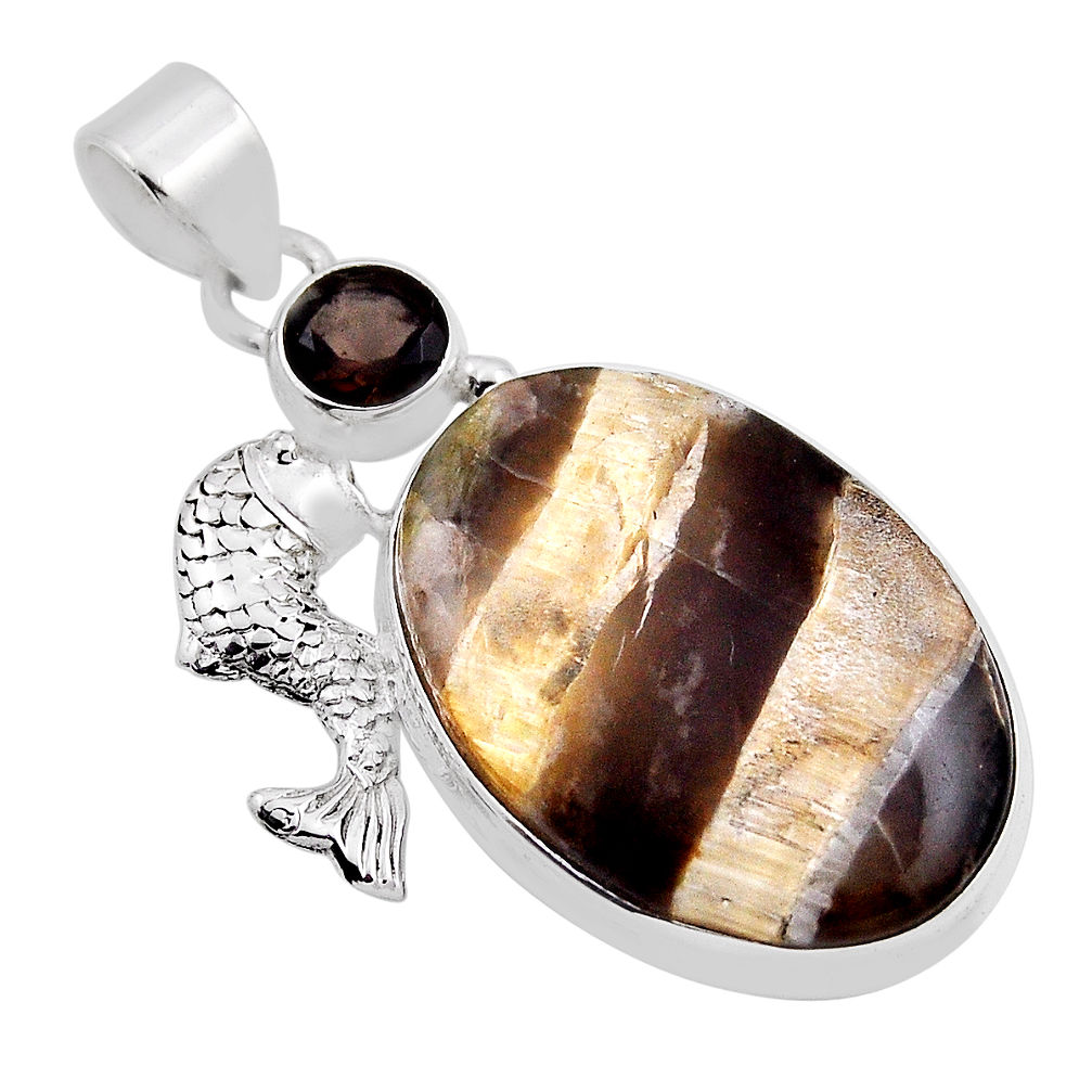 26.00cts natural plum wood jasper oval smoky topaz silver fish pendant n24856