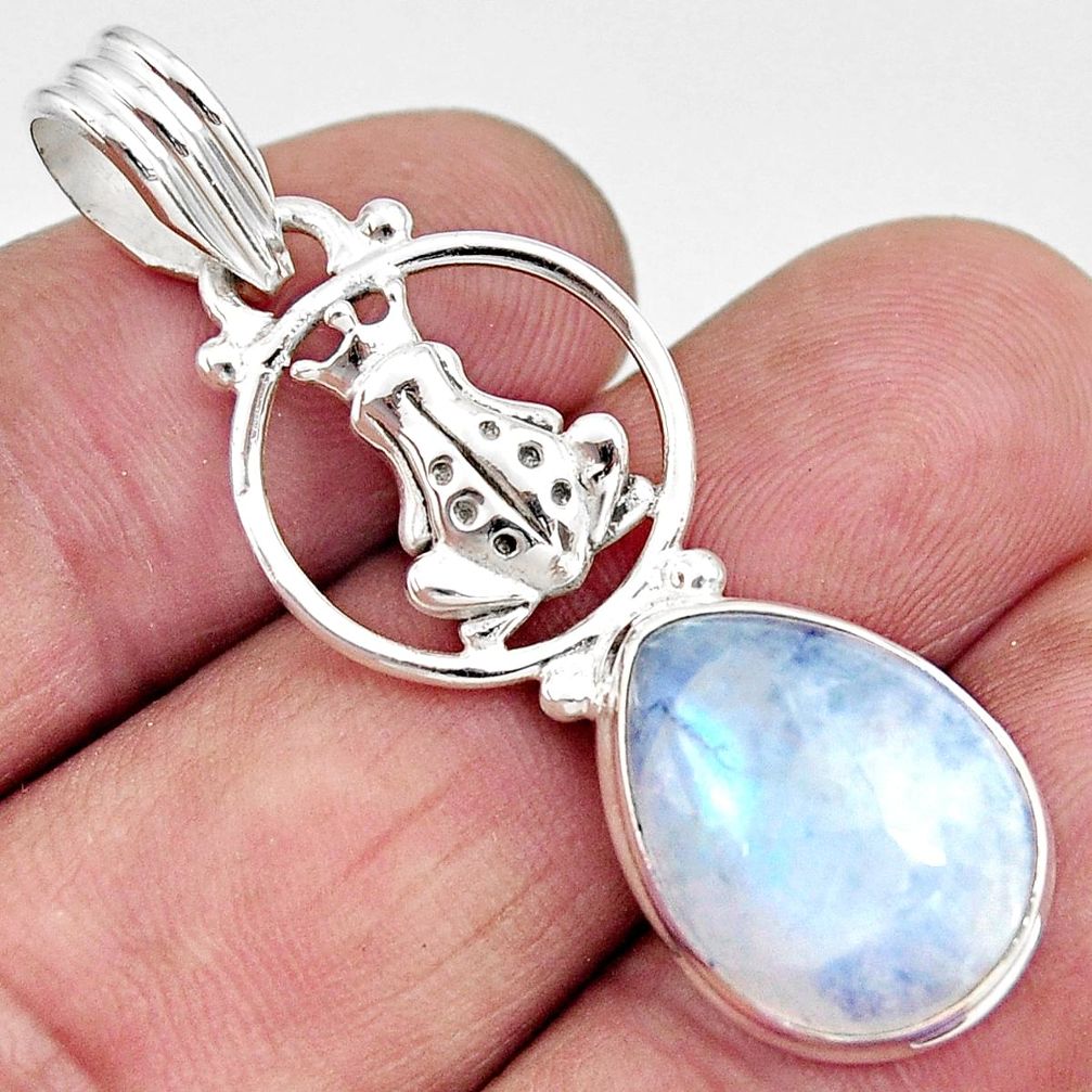 10.60cts natural rainbow moonstone 925 sterling silver frog pendant d39358