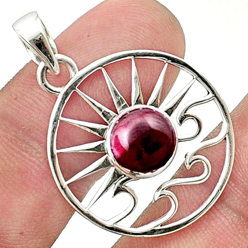 3.16cts natural red garnet 925 silver sun and wave charm pendant u37152
