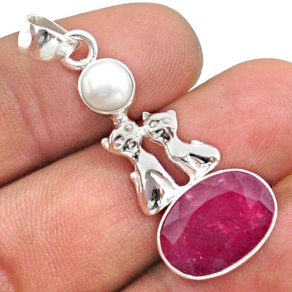 6.43cts natural red ruby white pearl 925 sterling silver two cats pendant t73896