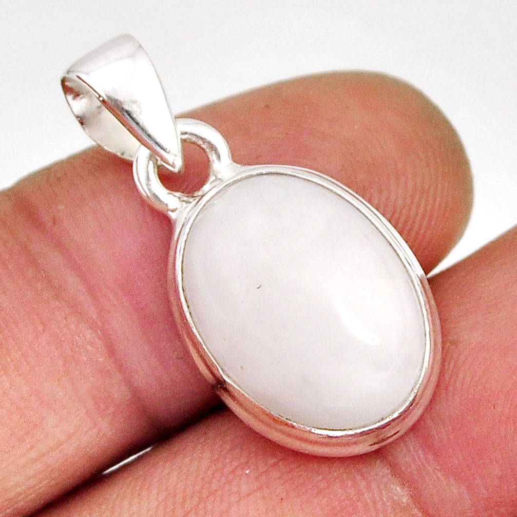 8.51cts natural white moonstone oval 925 sterling silver pendant jewelry y75037