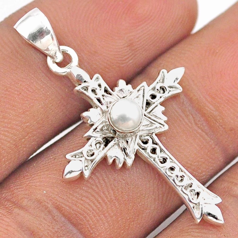 0.45cts natural white pearl round 925 silver nativity cross pendant t88920