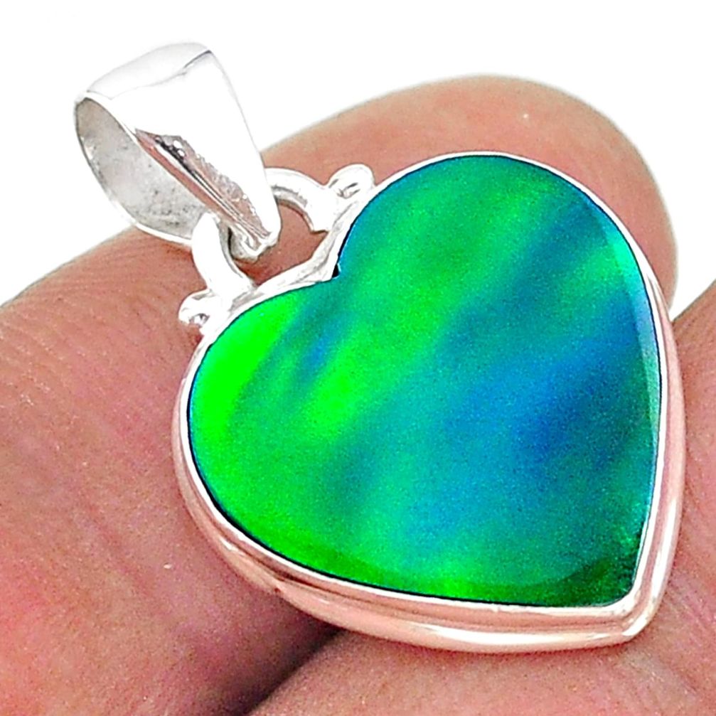 6.46cts northern lights aurora opal (lab) heart 925 silver pendant t17068