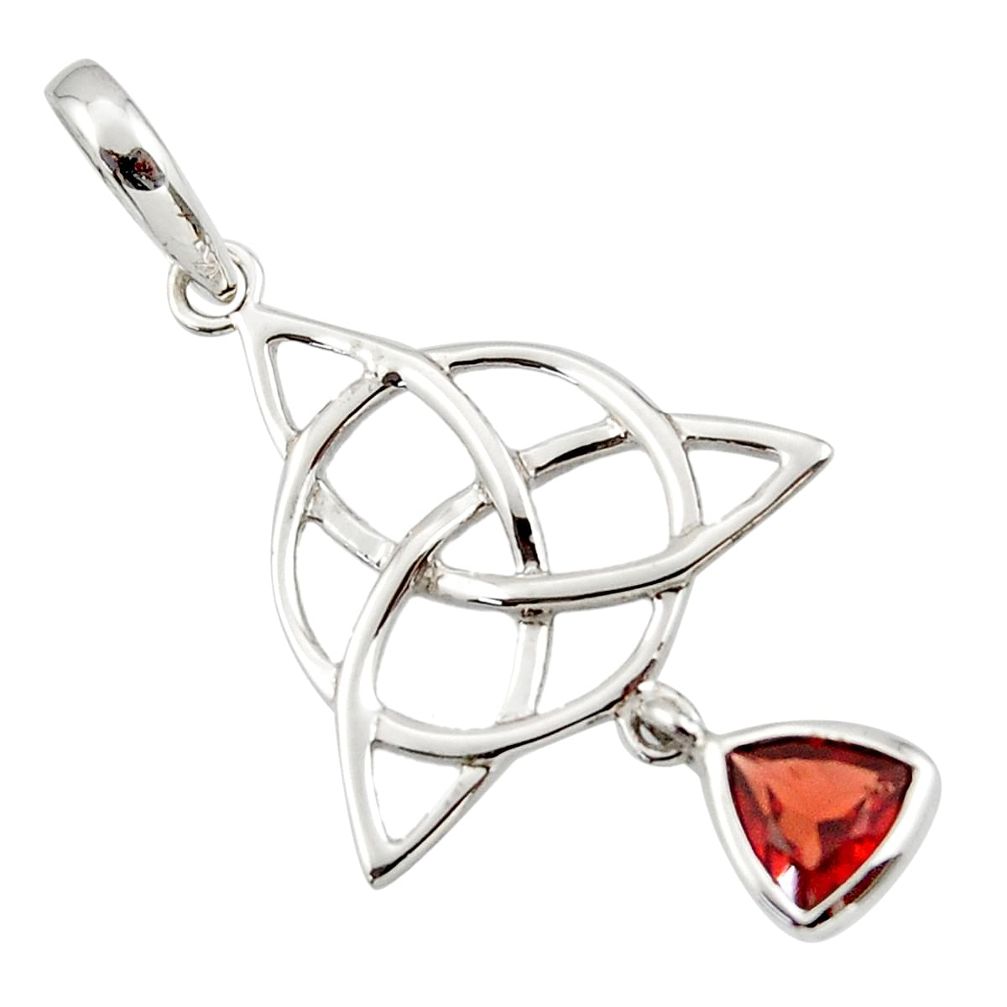 Triquetra - trinity knot red garnet 925 sterling silver pendant jewelry r43551