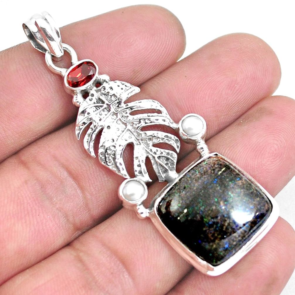 19.99cts natural black honduran matrix opal garnet 925 silver pendant p43114