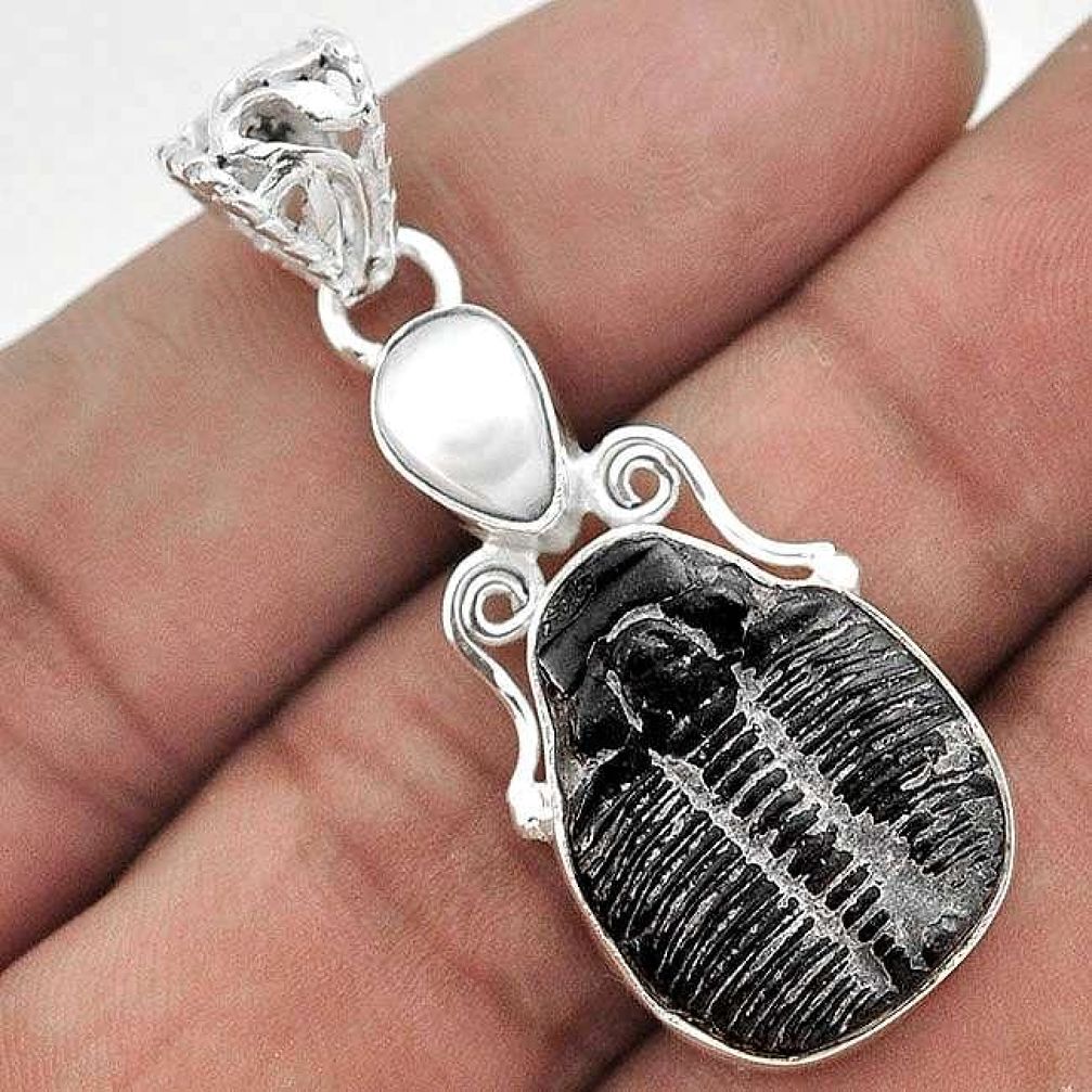 12.63CT NATURAL BLACK TRILOBITE PEARL 925 STERLING SILVER PENDANT JEWELRY G60145