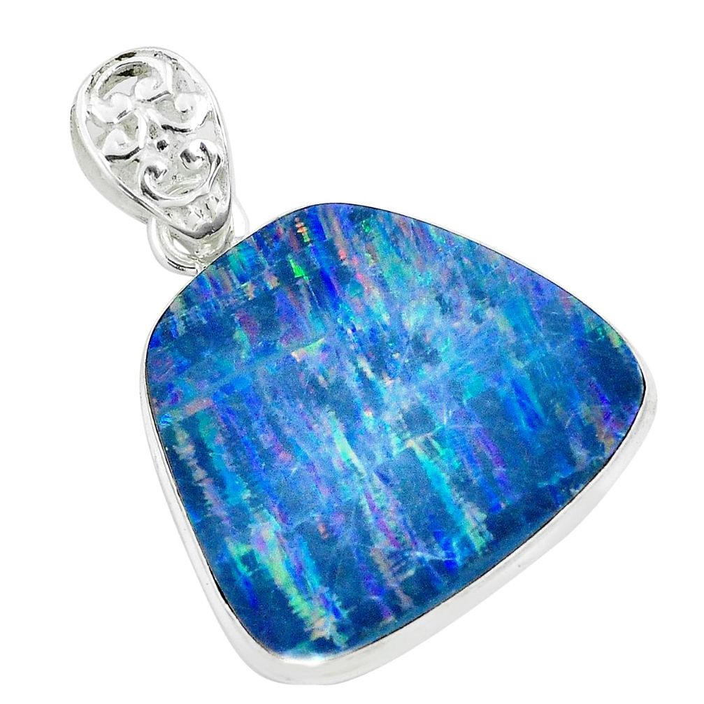 15.85cts natural blue doublet opal australian 925 sterling silver pendant p67815