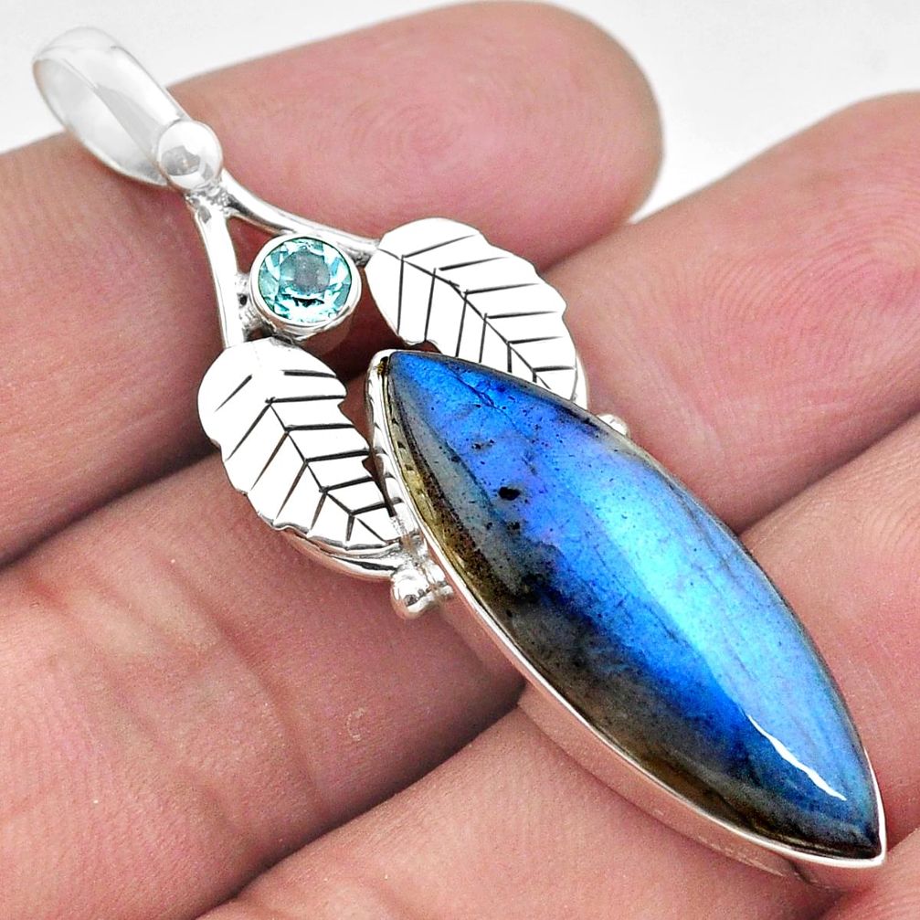 17.22cts natural blue labradorite topaz 925 silver deltoid leaf pendant p84773