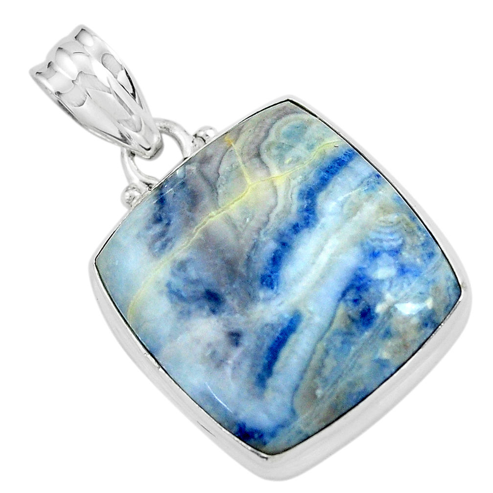 25.00cts natural blue quartz palm stone 925 sterling silver pendant p59671