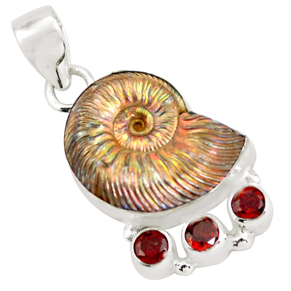 19.68cts natural brown russian jurassic opal ammonite 925 silver pendant p64711
