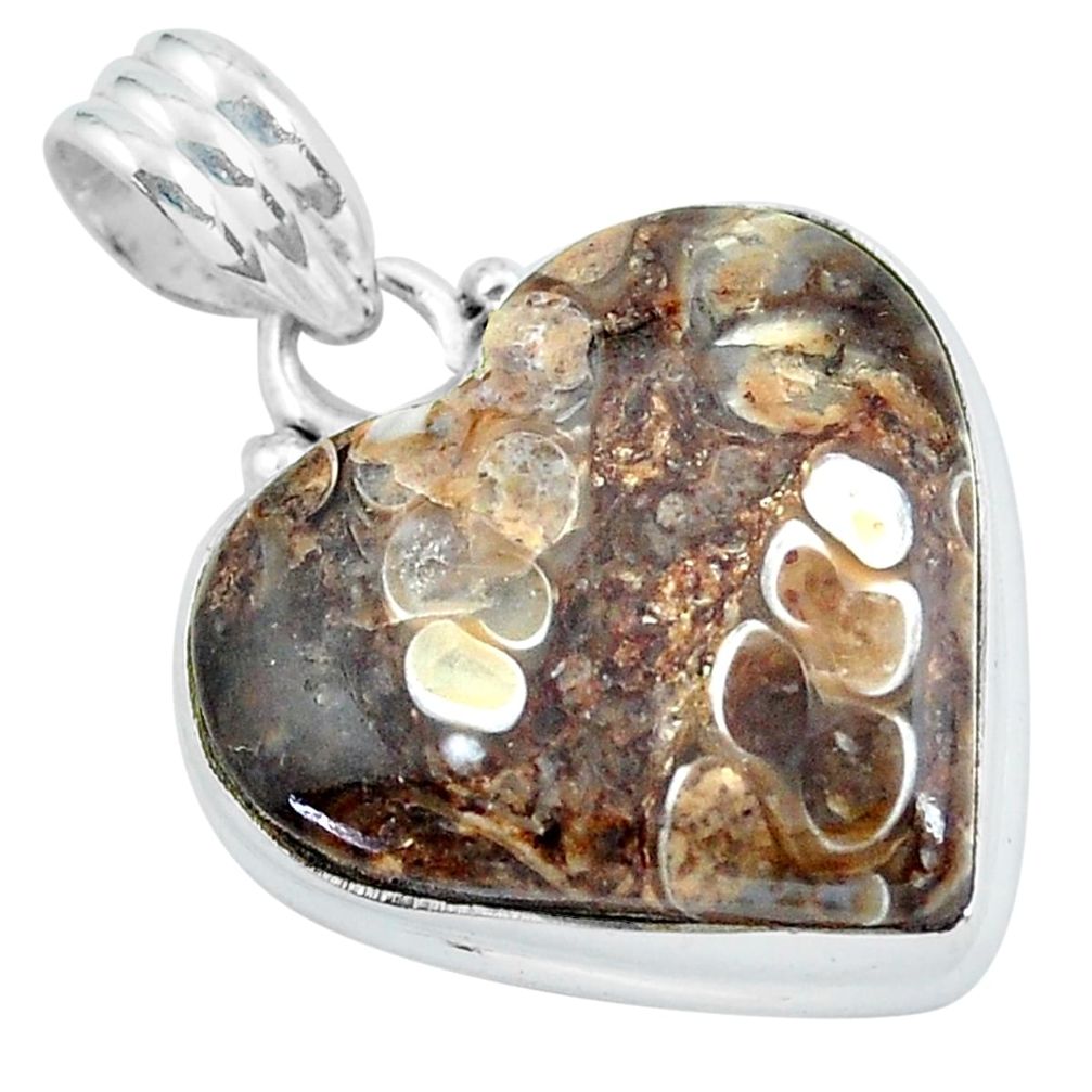 15.65cts natural brown turritella fossil snail agate silver heart pendant p59596