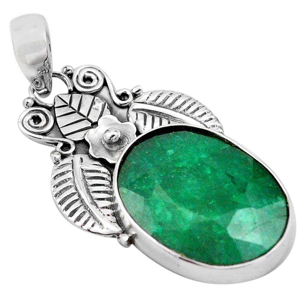 16.70cts natural green emerald 925 sterling silver deltoid leaf pendant p84692