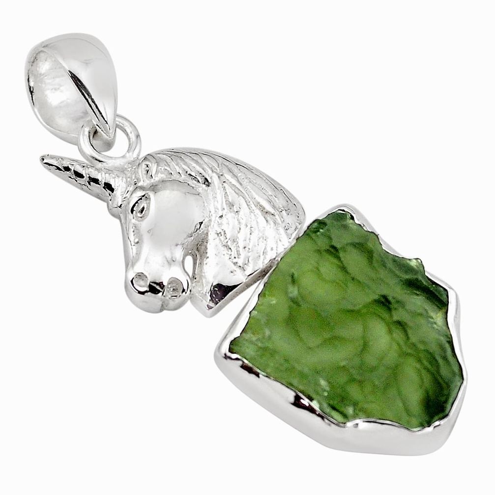 9.04cts natural green moldavite (genuine czech) 925 silver horse pendant p87281