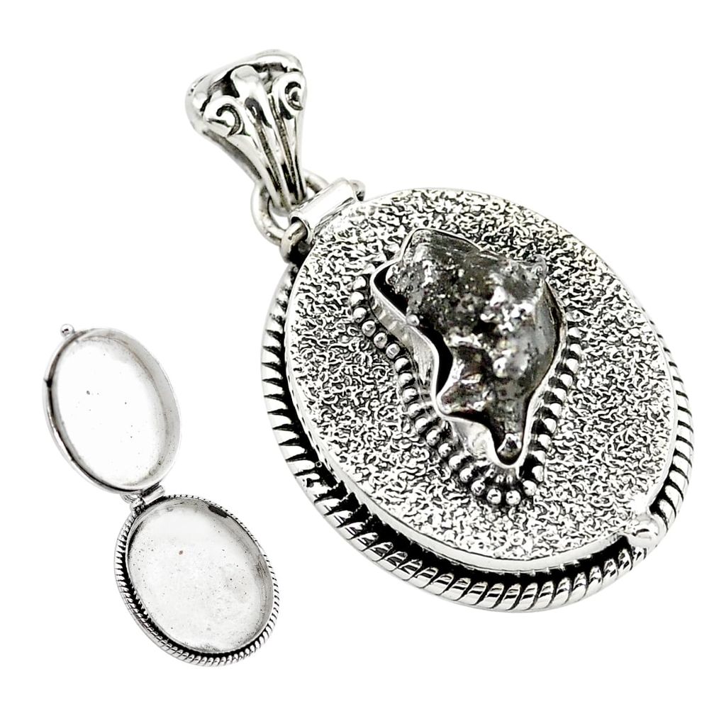 6.63cts natural grey meteorite gibeon 925 silver poison box pendant p80011