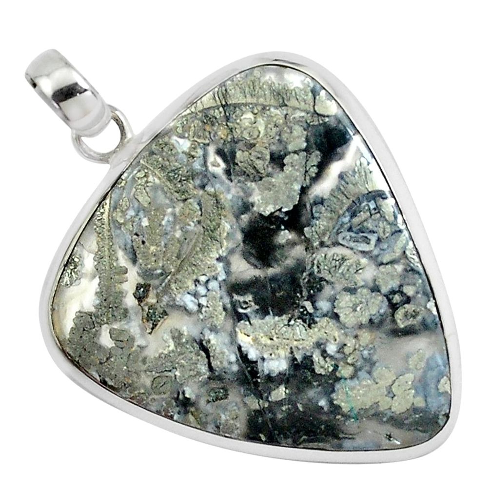 27.46cts natural white marcasite in quartz 925 sterling silver pendant p44028